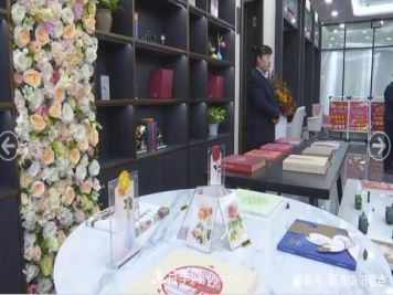 月季主题邮局亮相南阳