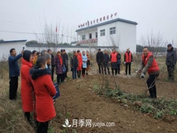 南阳市林科院林学苗木服务团赴社旗县开展送科技下乡系列活动